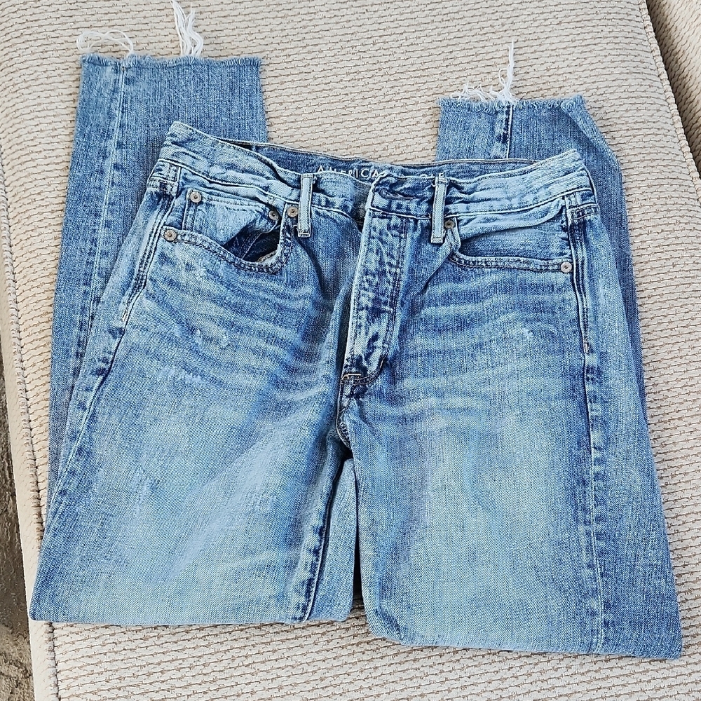 AEO, Womens Hi-Rise Girlfriend Jeans, Size 6